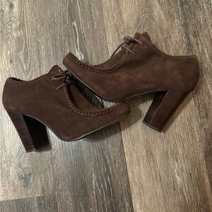 Lauren Ralph Lauren Brown Suede Lace Up Block Heel Booties - women’s 9.5